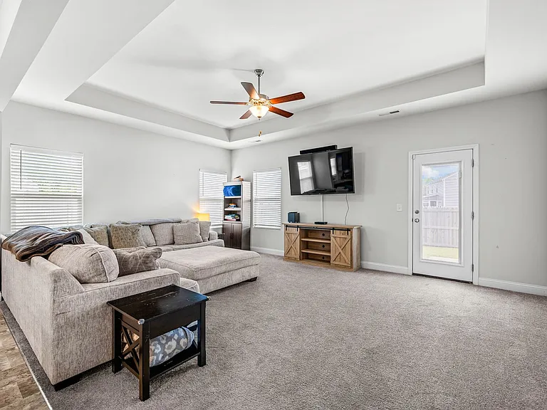 842 Tuscarora Trl — Photo 24