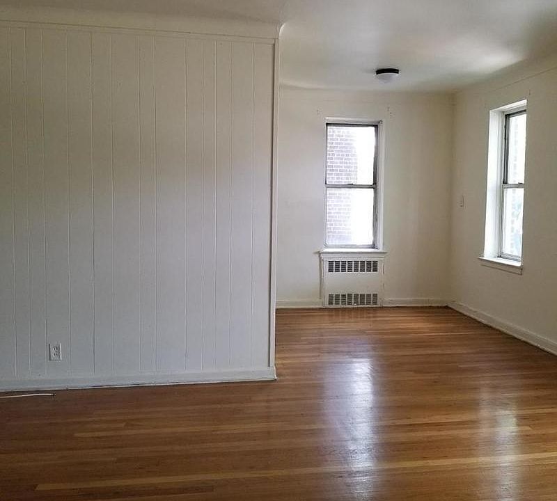 1st image of 3857 Kings Hwy APT 2I