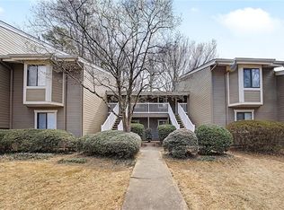 2911 Ironwood Rd, Marietta, GA 30067