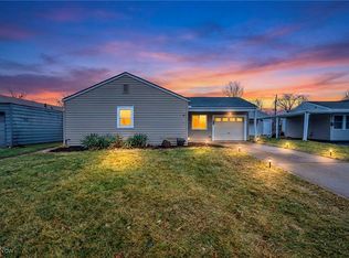 614 Weller Rd, Elyria, OH 44035