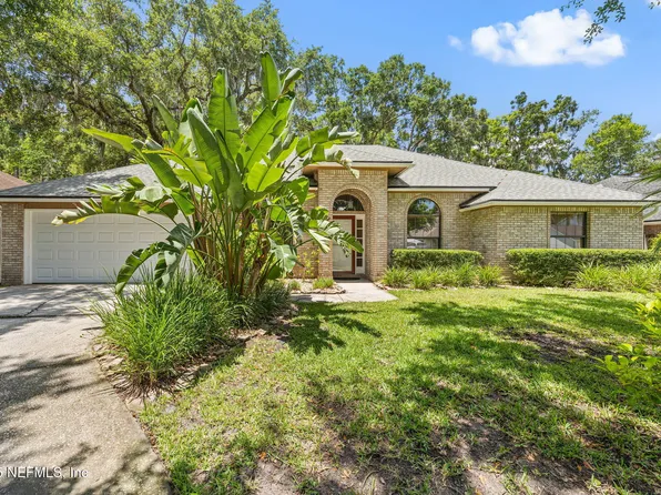 602 HIBERNIA OAKS Drive, Fleming Island, FL 32003