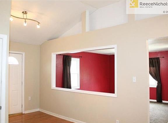 5th image of 1046 S 46th Ter