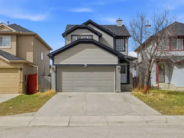 50 SE Saddleback Rd NE, Calgary, AB T3J 4K4
