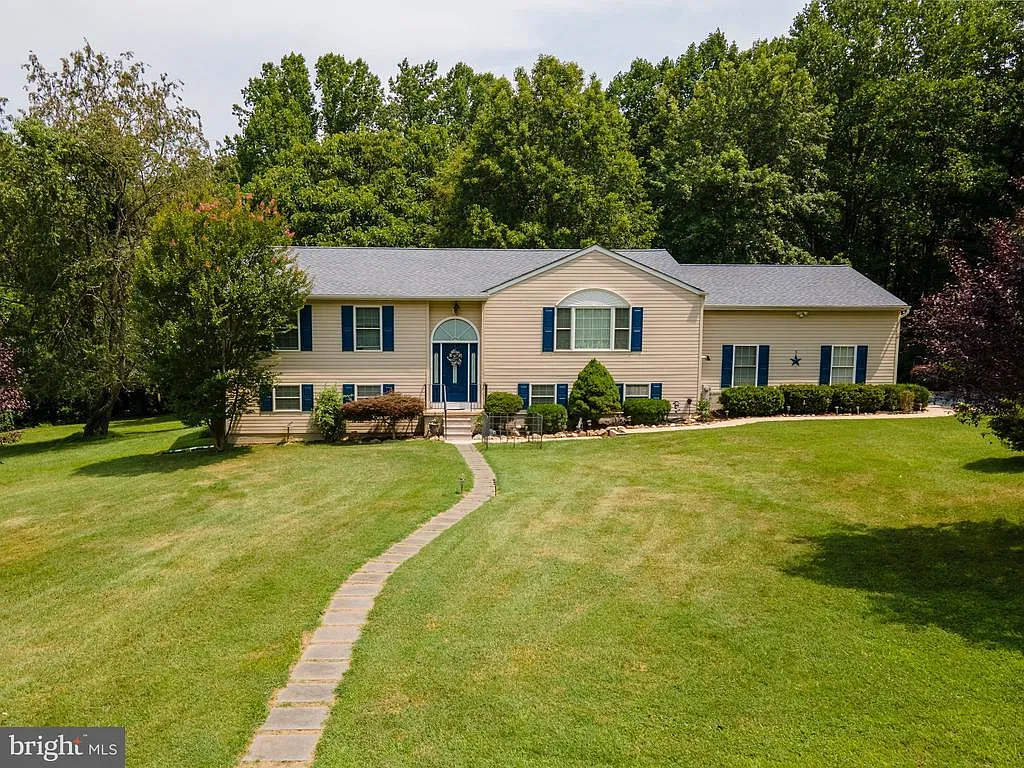 2502 Sinsko Ln photo 1