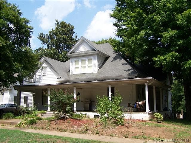 2nd image of 621 Highland Ave