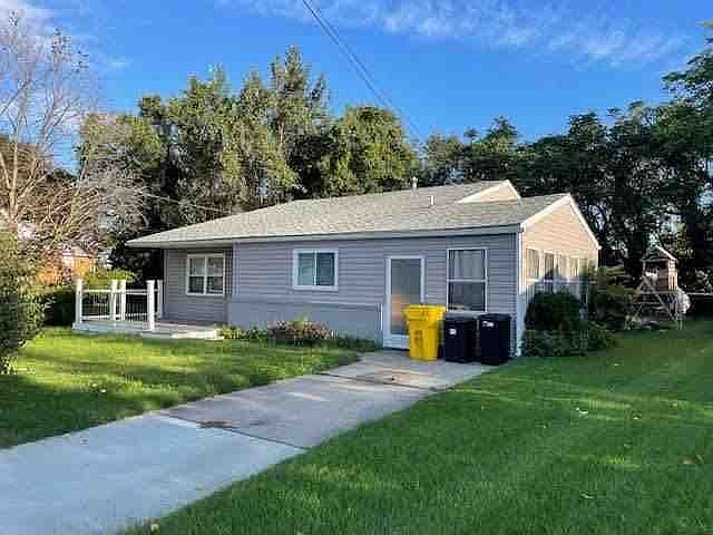 1st image of 908 Wanda Rd