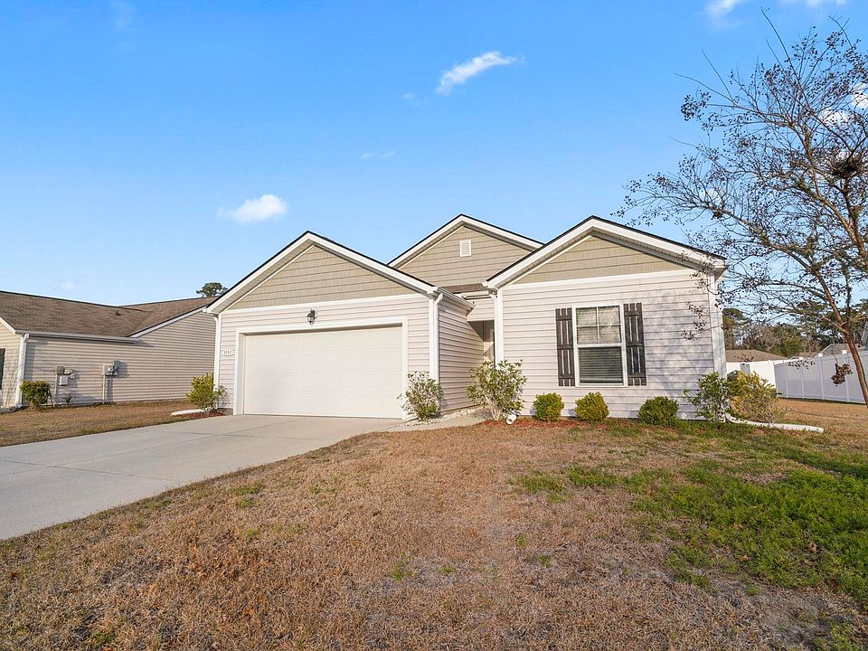 1st image of 3151 Holly Loop