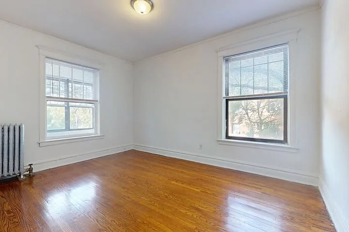 Greenwood 5201 — Photo 46