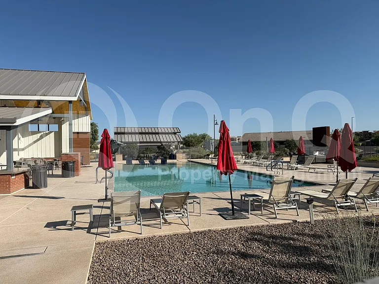 636 S Jacana Ln — Photo 30