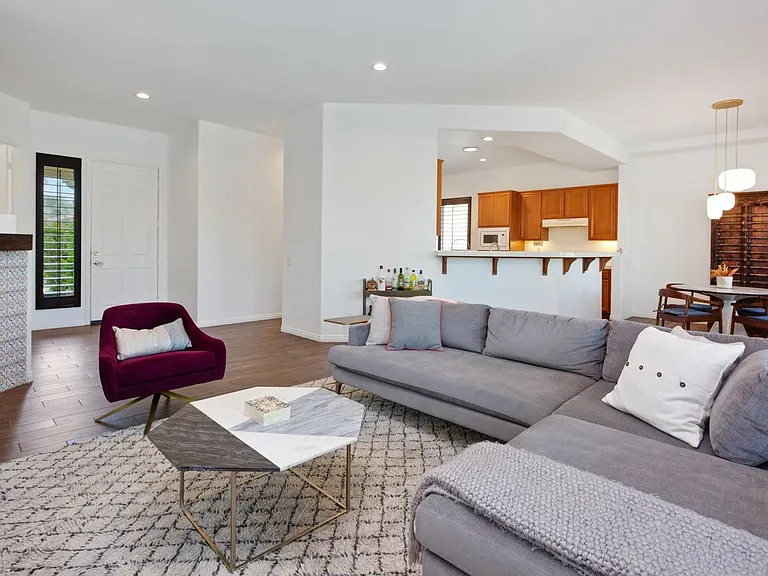 43625 Parkway Esplanade E — Photo 5