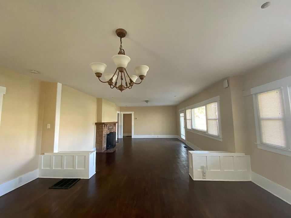 215 E FERN AVE Redlands CA Zillow