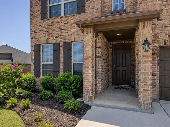 2nd image of 1813 Bellatrix Dr