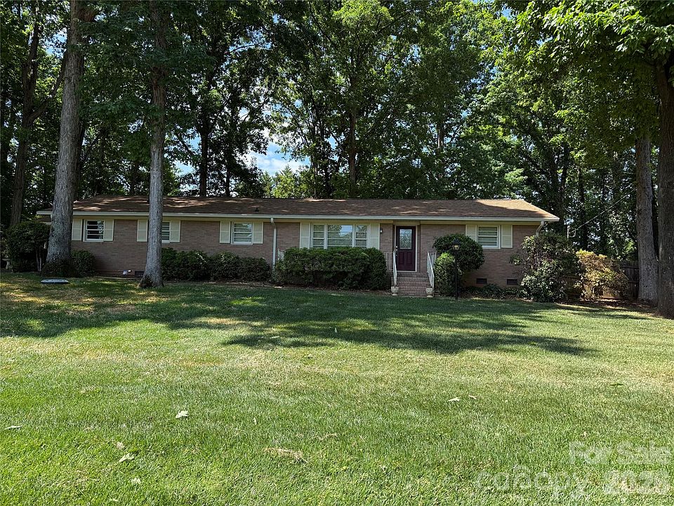 1st image of 1416 Marjorie Dr