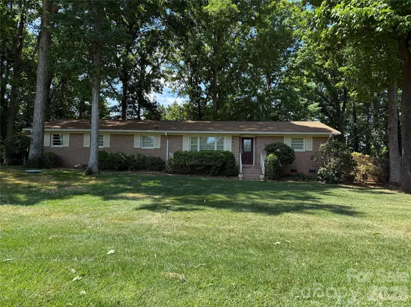 1416 Marjorie Dr, Matthews, NC 28105