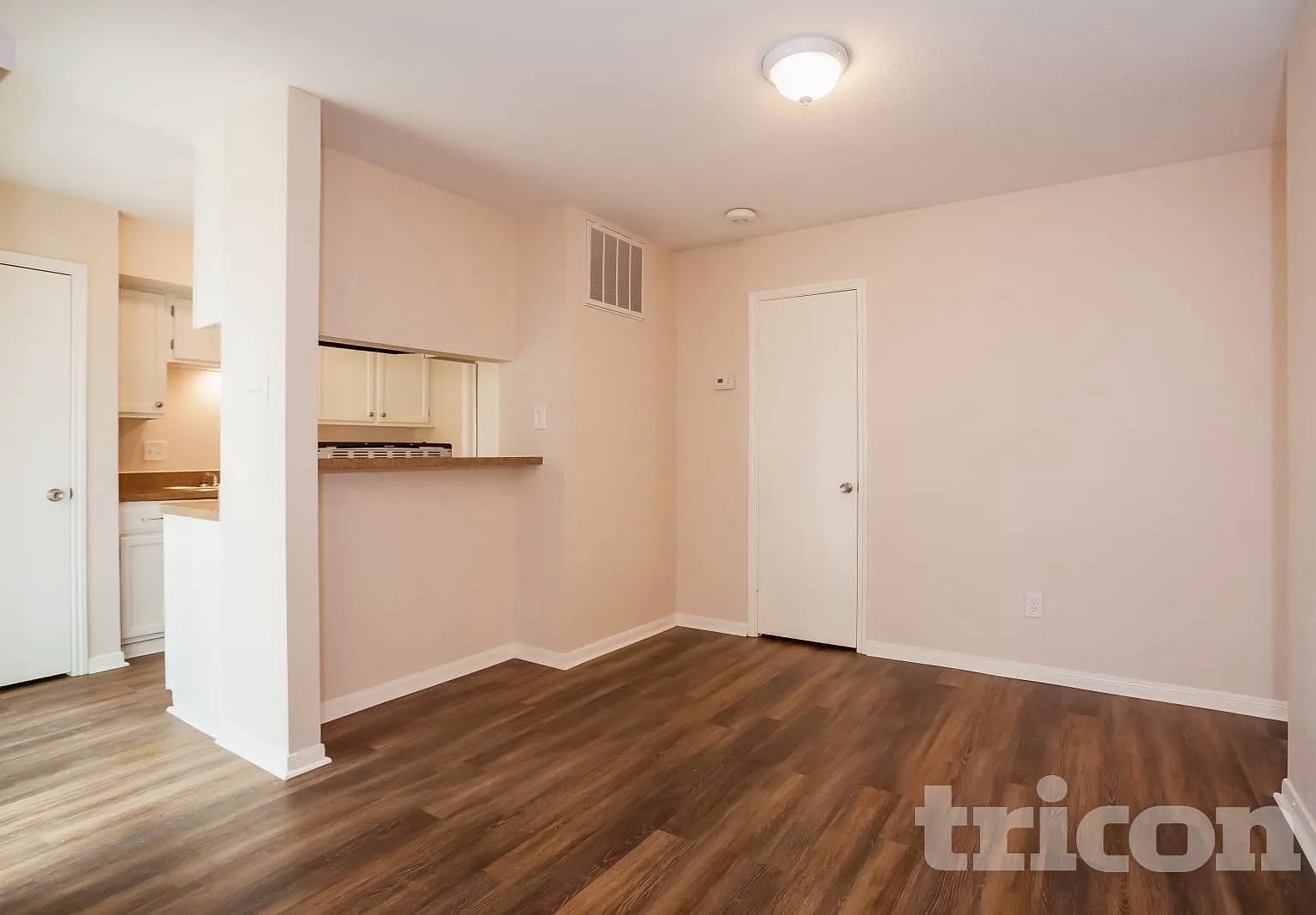 7717 Intrepid Street Houston TX — Photo 3