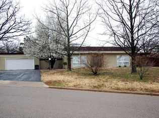 1702 Independence Rd, Rolla, MO 65401