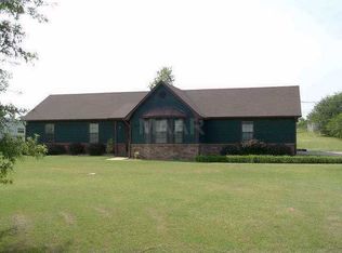 4051 Meade Lake Rd, Millington, TN 38053