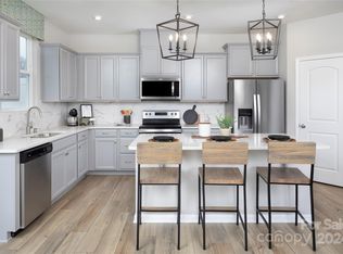 10139 Keeler Oak Ln, Charlotte, NC 28269
