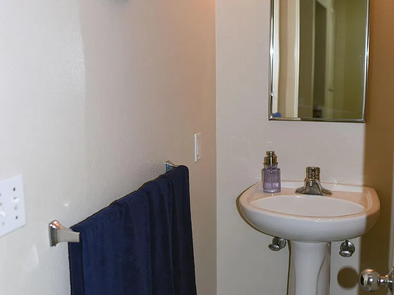 Downstairs Half-Bath