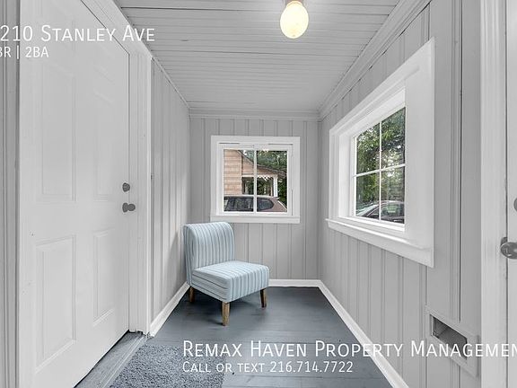 3rd image of 5210 Stanley Ave