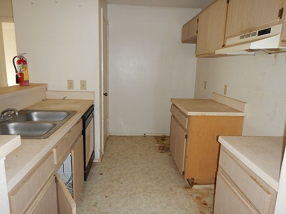 3rd image of 9481 Highland Oak Dr Unit 1106