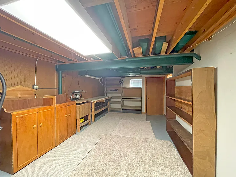 1528 E Bailey Rd — Photo 23