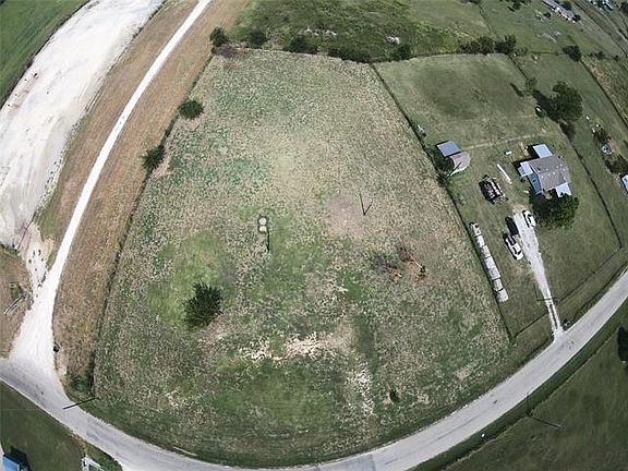 2nd image of 3532 High Meadows Dr