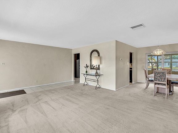 5th image of 7305 NW 58th Court