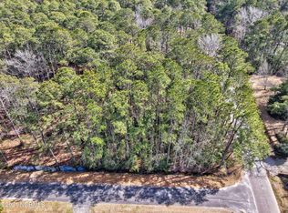 384 Thicket Dr NW, Calabash, NC 28467