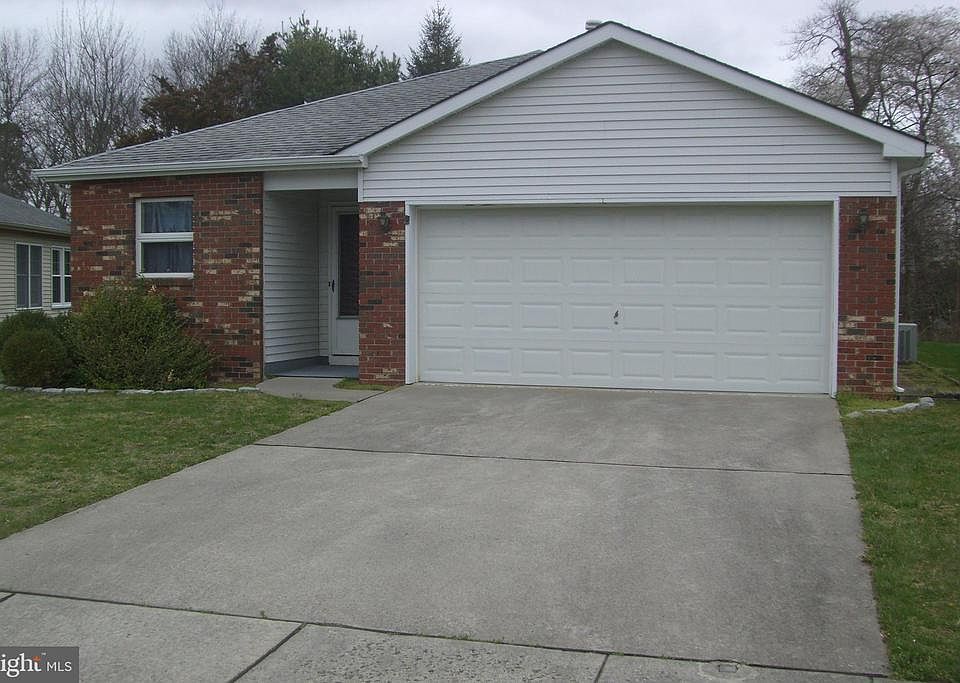 1st image of 1945 Cherryvale Ct