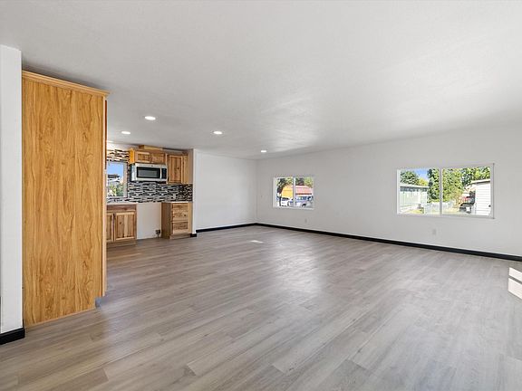 3rd image of 145 N 66th Ave