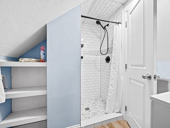 3rd image of 1286 Marlowe Ave #3
