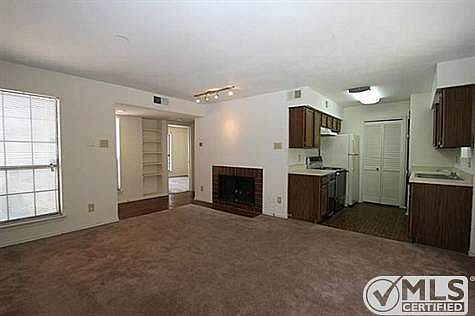 2nd image of 5805 Lake Hubbard Pkwy #204