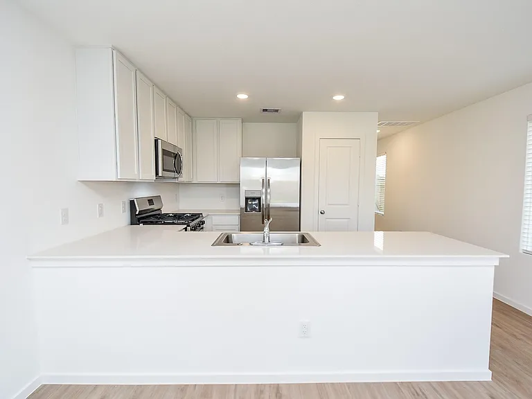 21430 Carosella Dr — Photo 9