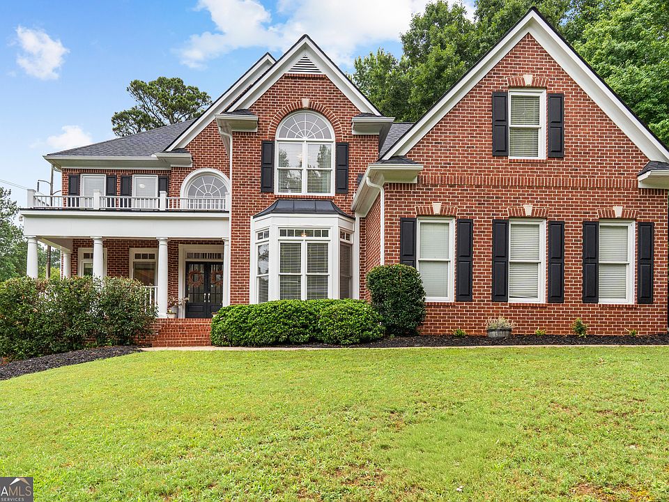 1st image of 340 Broadmoor Dr