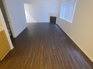 14218 Victory Blvd #107, Van Nuys, CA 91401