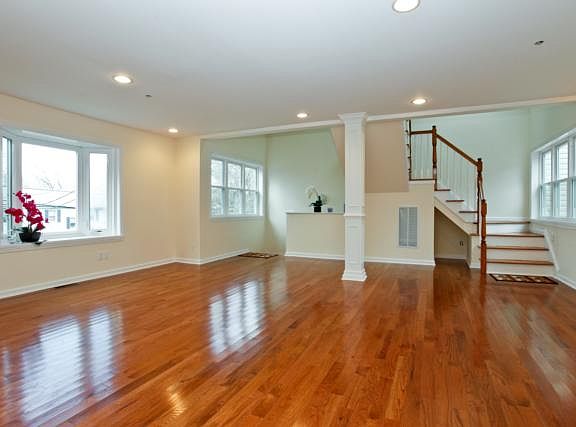 3rd image of 120 Columbus Ave