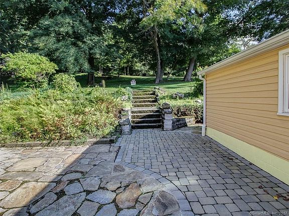 3rd image of 1108 New Britain Ave
