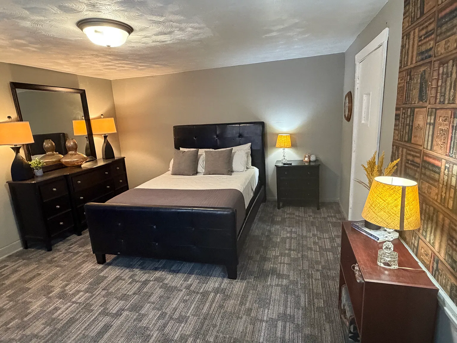 1 bed, 400 sqft, $1,000 — Photo 2