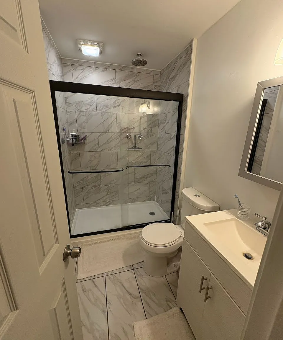 1 bed, 900 sqft, $995 — Photo 4