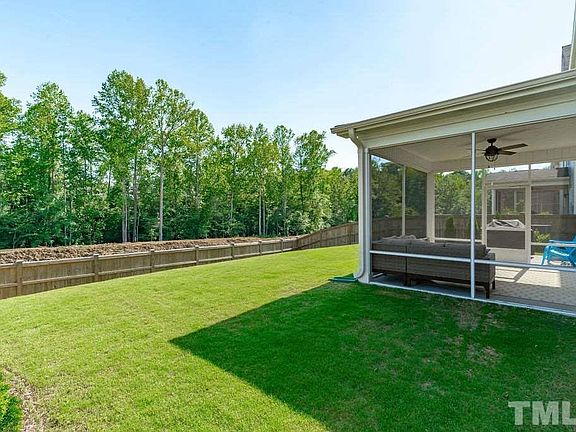 5th image of 3352 Table Mountain Pine Dr