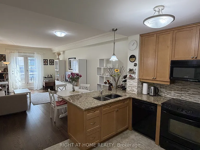 60 Ann St #309 — Photo 12