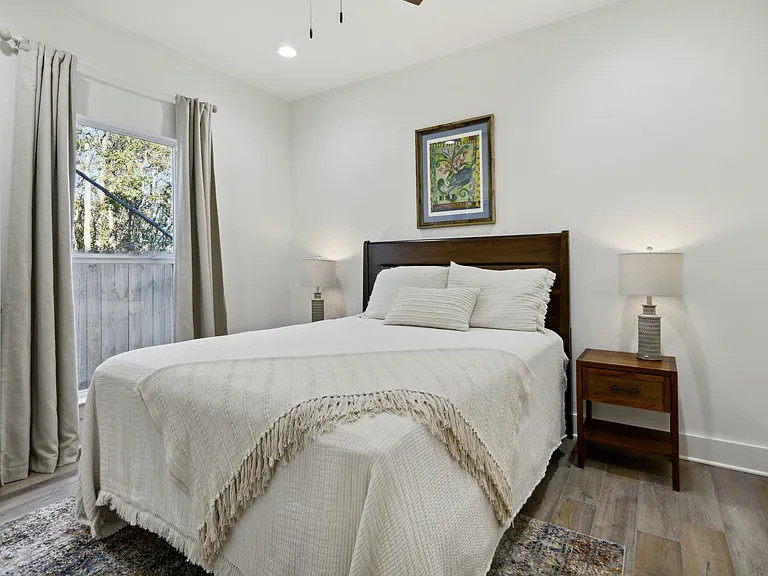 437 Webster St #C — Photo 7