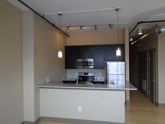 3rd image of 806 Wasena Ave SW APT 510