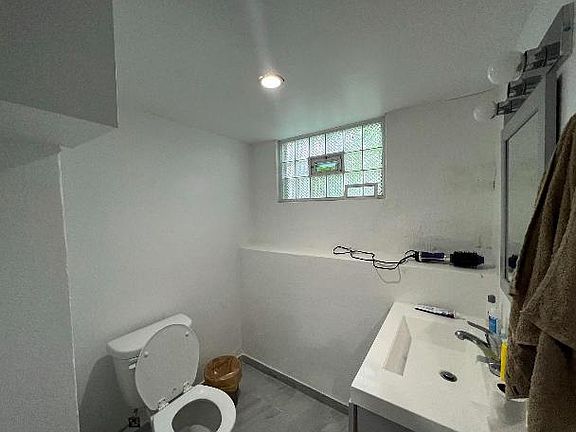 5th image of 6525 Edmund St