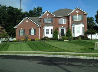 5 Key Largo Ct, Bayville, NJ 08721