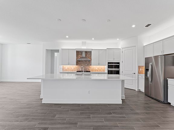 4th image of 10631 SW Vineyard Drive