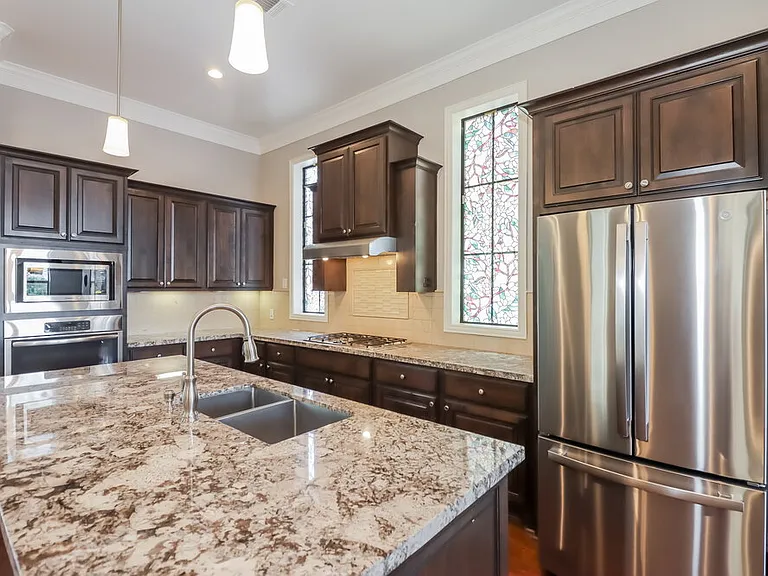 7226 Laguna Villas — Photo 10