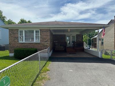 112 Gatewood Ave, Oak Hill, WV, 25901