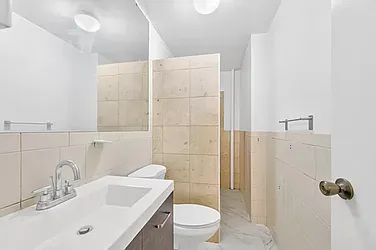 Rented by Aryeh Realty